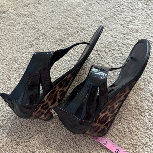 Donald J Pliner Black & Leopard Print Wedge Thong Sandals Women’s Size 7 - Picture 9 of 10
